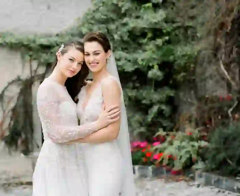 wedding-collection-couple-female