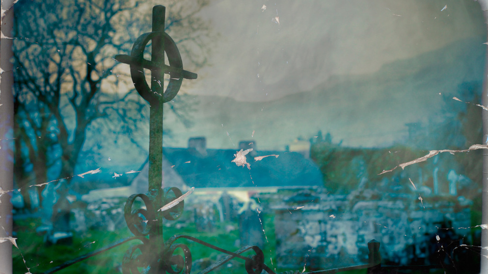 most-haunted-graveyard-bg