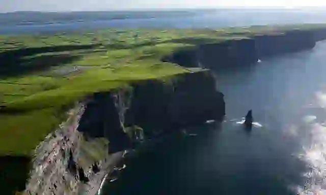 mm_ti_50things-cliffsofmoher_bg-to use